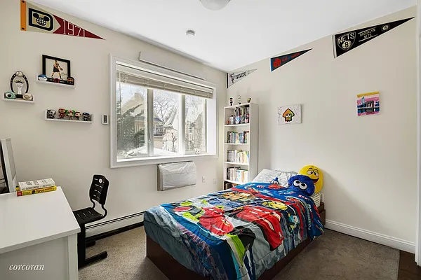 Sold by Corcoran | media 14