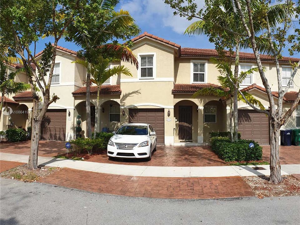 1st image of 20721 NE 10th Ct