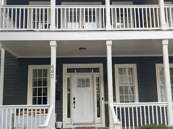 640 Elm St