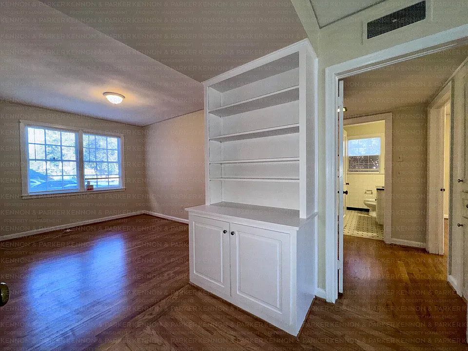 Living Room/ Dining Room