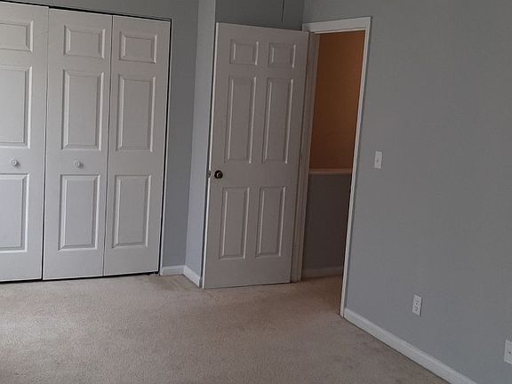 3rd image of 5601 Stonington Trace Pkwy