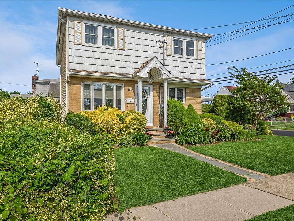 1st image of 104 Bert Avenue