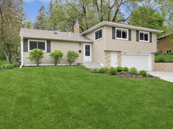 3651 Robinwood Ter, Minnetonka, MN 55305