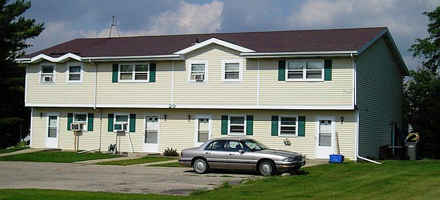 20 pine ridge front_09132013