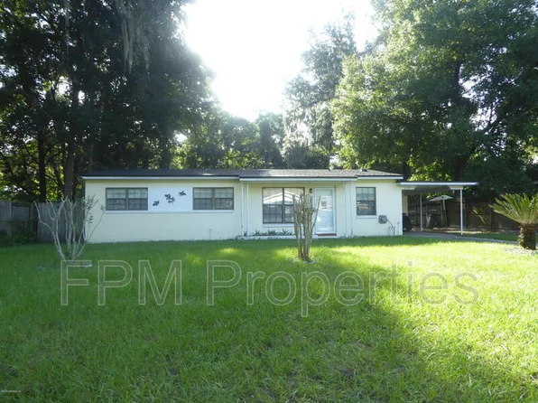 3835 Cambay Pl, Jacksonville, FL 32210