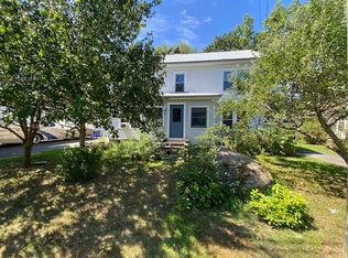 6 Warner St, Turners Falls, MA 01376