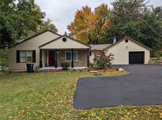 9501 E 43rd St, Kansas City, MO 64133
