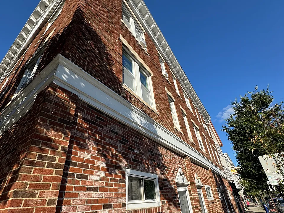 407 Somerville Ave #1B