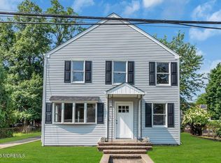 18 Maple Ave, Eatontown, NJ 07724