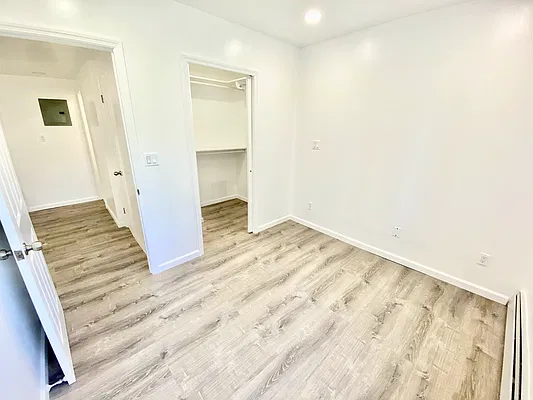 Rented by Realty Nerd | media 6