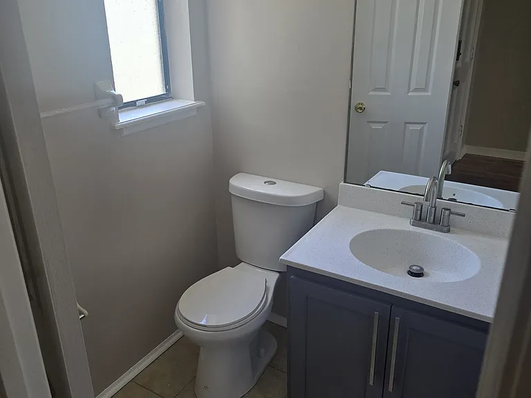 1574 Three Lantern Ln — Photo 8