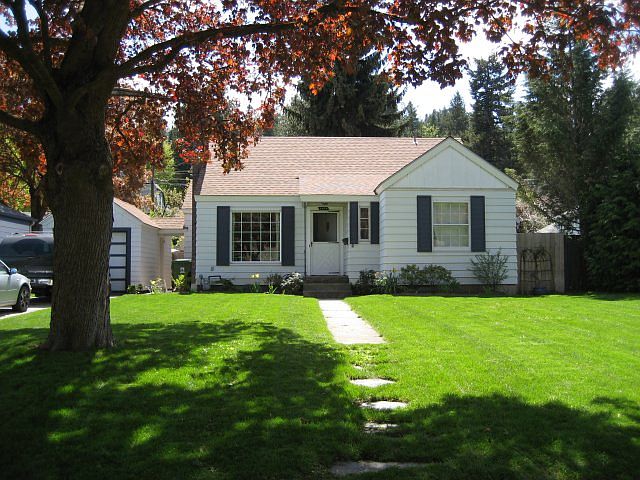 1st image of 2436 E Girard Pl