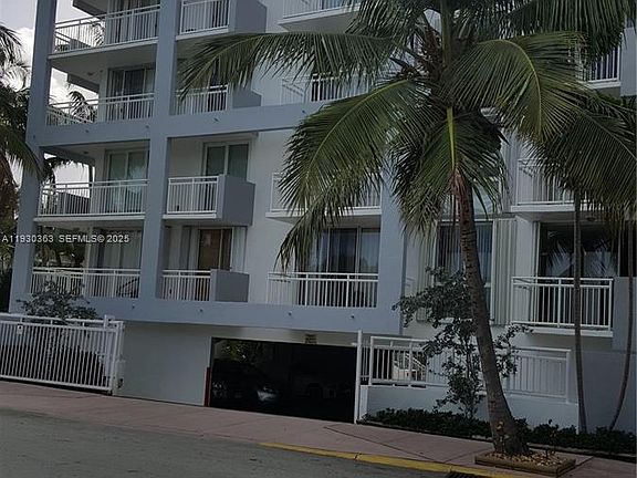 4th image of 7832 Collins Ave APT 403