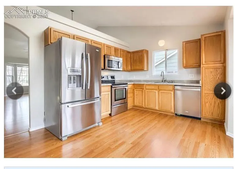 6976 Ketchum Dr — Photo 7