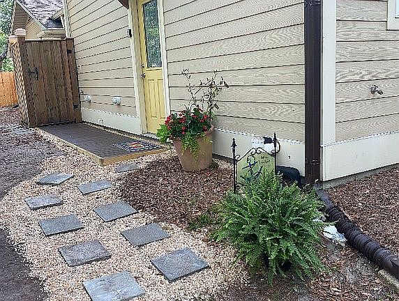 5th image of 307 Park Avenue Ext