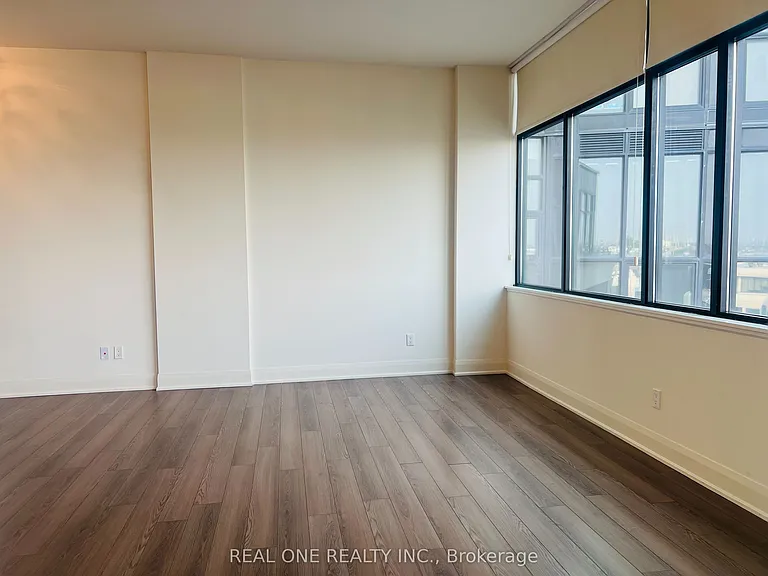 2900 Highway 7 W #505 — Photo 3