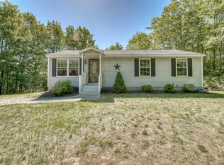 64 Hill Valley Rd, Poland, ME 04274