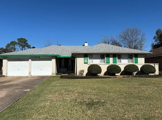 11018 Sharpview Dr, Houston, TX 77072