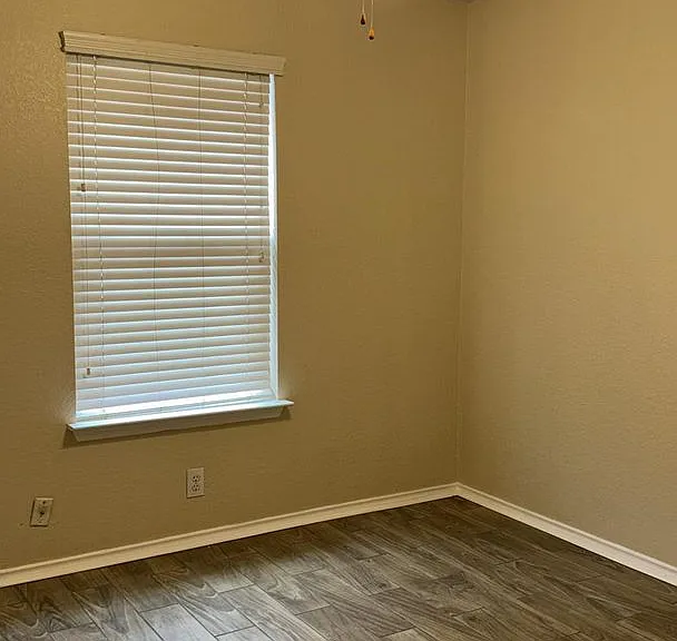 10711 Shaencrest — Photo 22