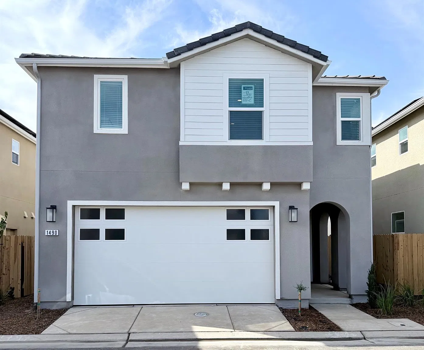 3 bed, 1640 sqft, $2,550 — Photo 1