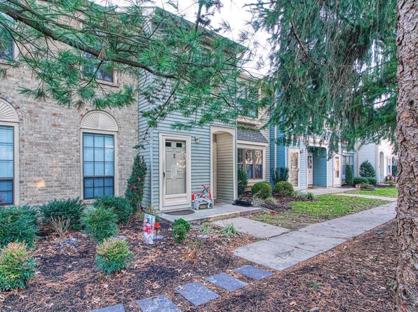 78 Wyndham Place #129, Robbinsville, NJ 08691