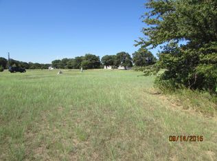 252 Cedar Dr, Azle, TX 76020
