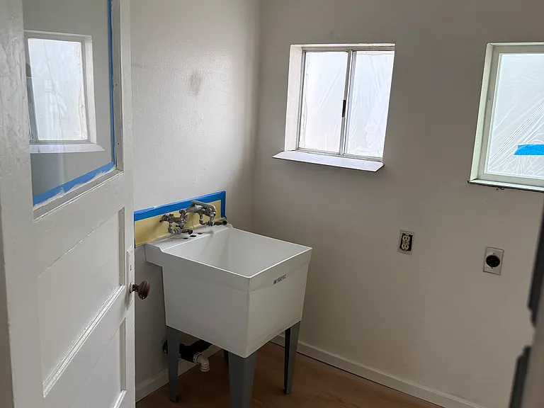 610 Elm Ave — Photo 4