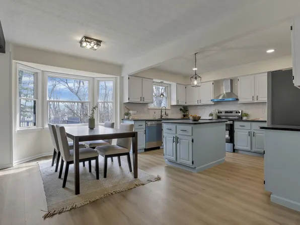 5289 Hazelton Etna Rd SW, Pataskala, OH 43062