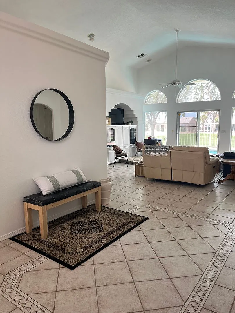 Winter Vacation Rental - 3 Bedroom/2 Bath — Photo 3