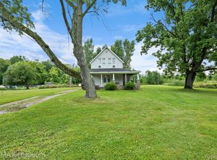 5900 Layton Rd, Fowlerville, MI 48836