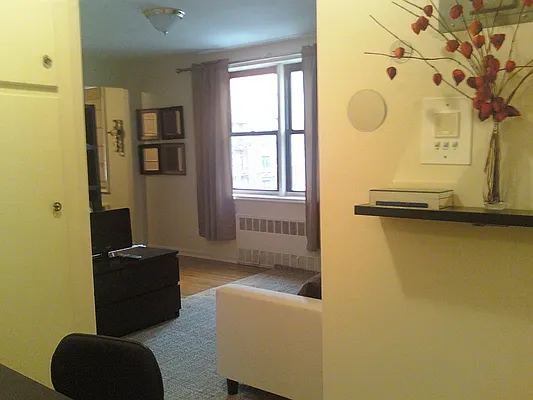 Rented by Geraldine Capasso, LREB | media 7