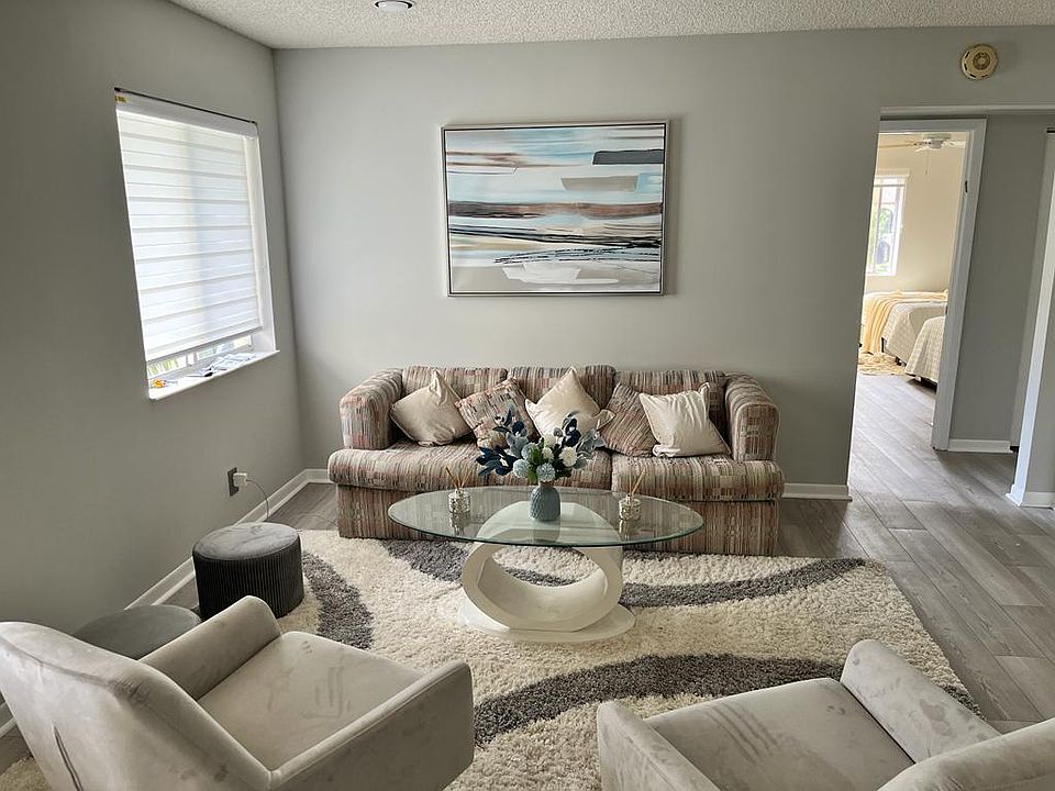 2nd image of 313 Knotty Pine Cir APT A-2