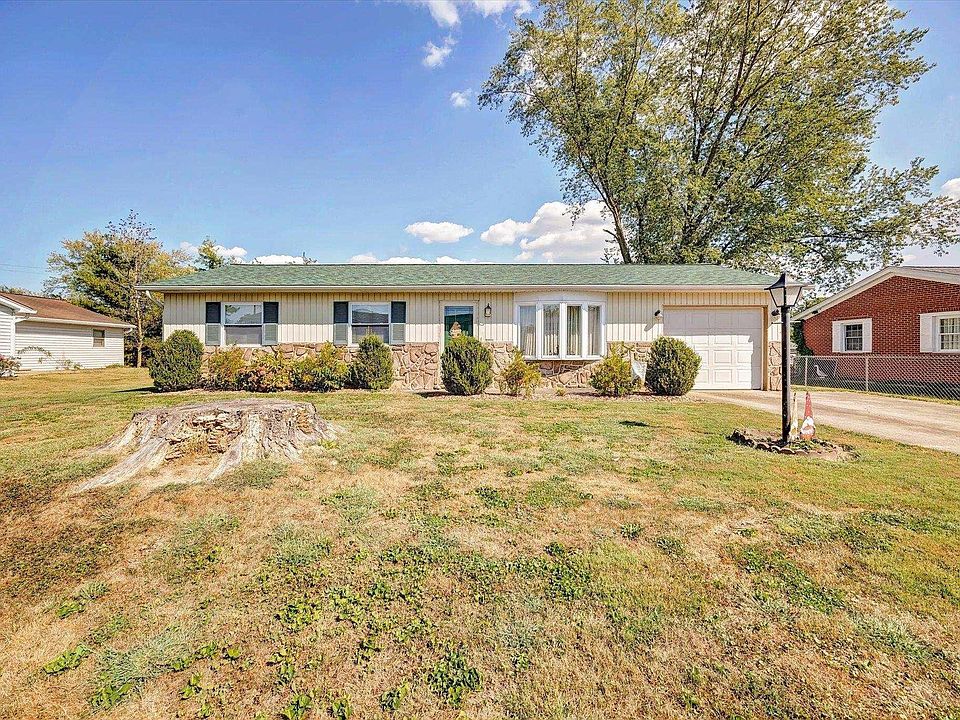 1st image of 419 S Harvey Dr