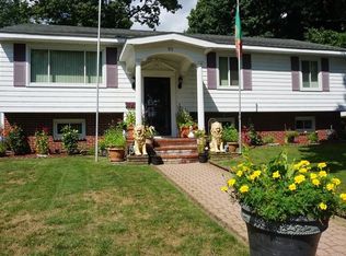 90 Lebaron St, Fall River, MA 02720