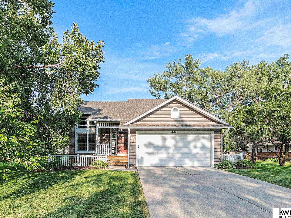 4411 N 6th St, Carter Lake, IA 51510 MLS 22318147 Zillow