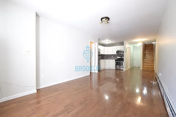 Rented by null | media 11