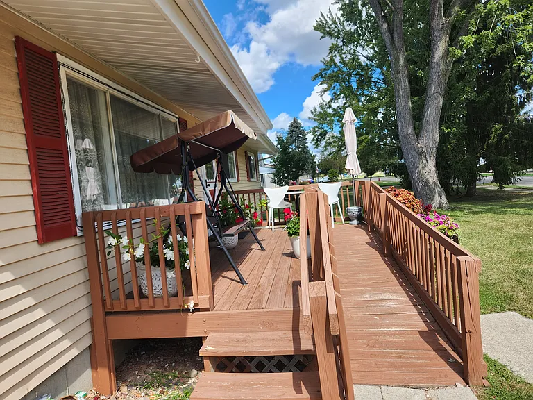 37351 Susan St — Photo 35