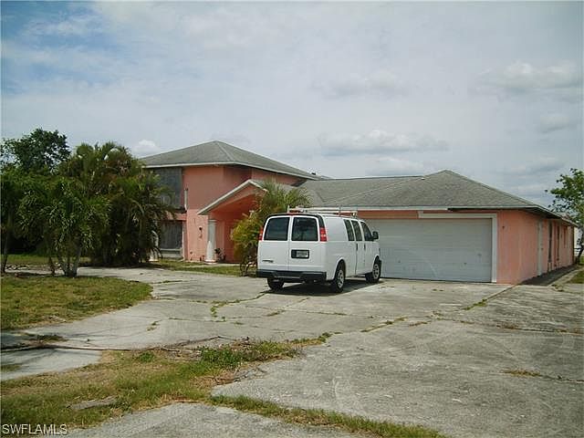1st image of 3549 South St