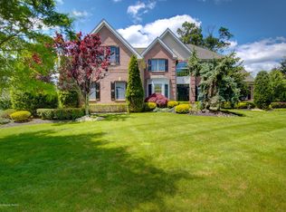 39 Gallant Fox Rd, Tinton Falls, NJ 07724