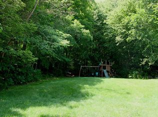 8 Ferry St, South Grafton, MA 01560