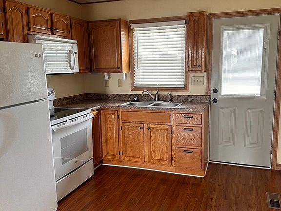 5th image of 100 Hales Chapel Rd APT 3
