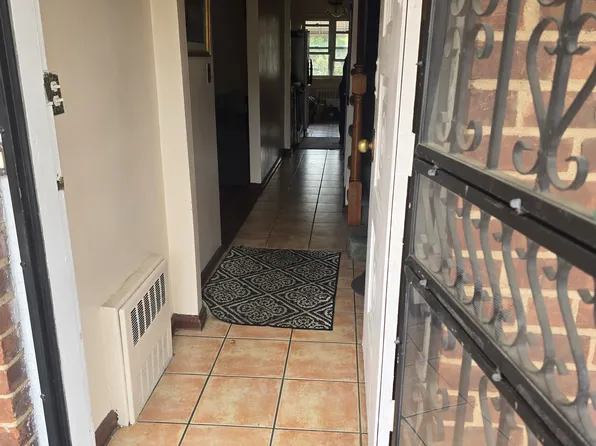 3044 Paulding Ave Floor 2, Bronx, NY 10469