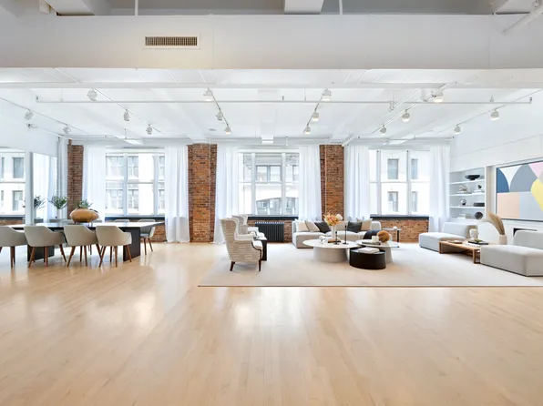 142 West 26th Street image 1 of 14