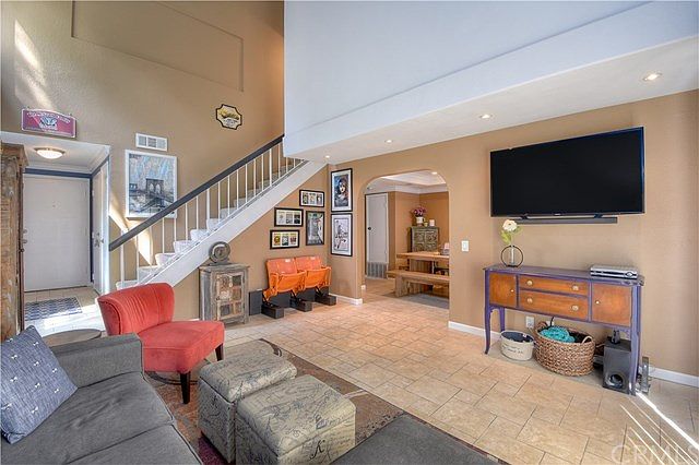 1st image of 513 Lazy Creek Cir #111