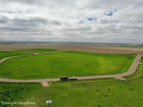 Lake Sakakawea Beulah Real Estate 14 Homes For Sale Zillow