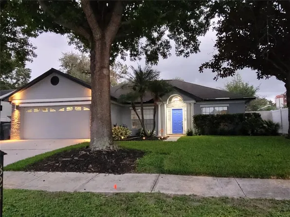 824 Greenbelt Cir, Brandon, FL 33510