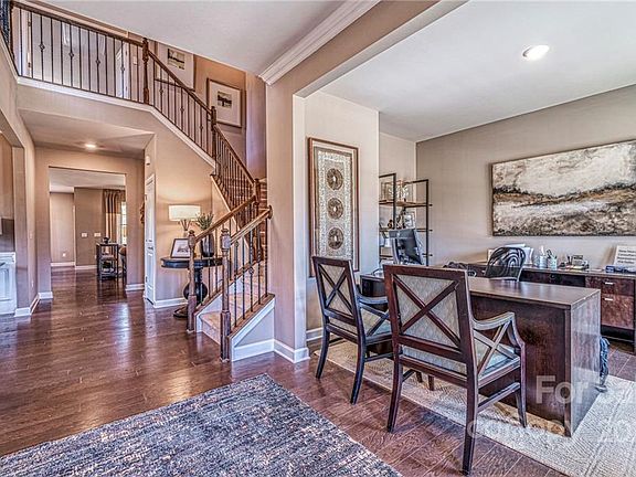 3rd image of 25004 Westwick Lane Nsi #12