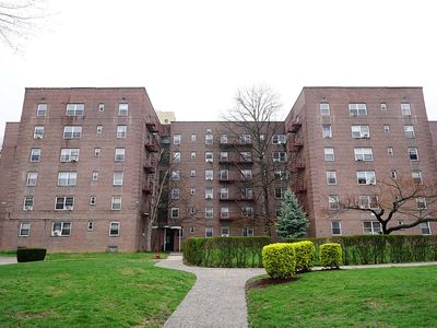 147-31 38th Ave APT A33, Queens, NY, 11354