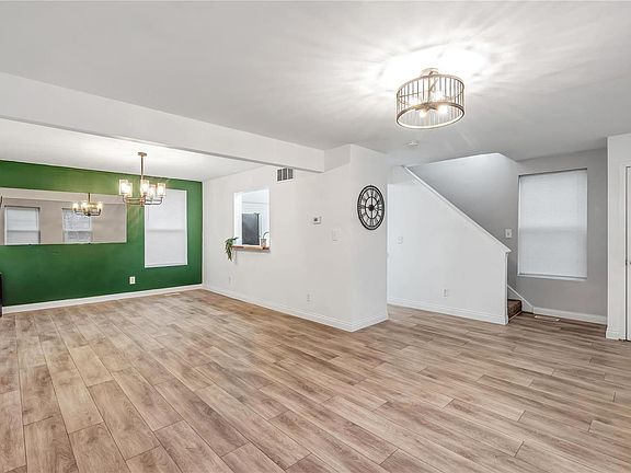3rd image of 1437 Belt Ave