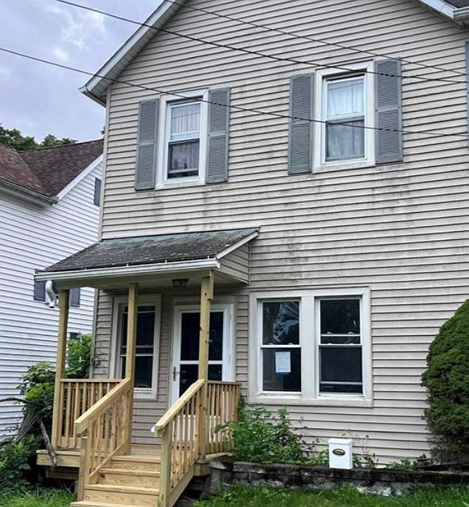 1st image of 21 Liberty St #19